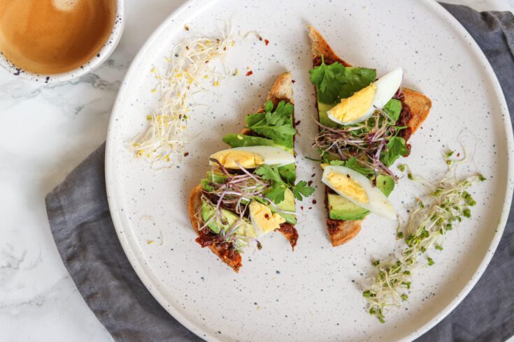 AVOCADO, TAPENADE & EGG TOAST